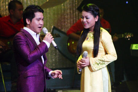 Anh Thơ, Trọng Tấn bị phạt tiền, hẹp cửa... thăng chức Anh Thơ, Trọng Tấn bị phạt tiền, hẹp cửa... thăng chức